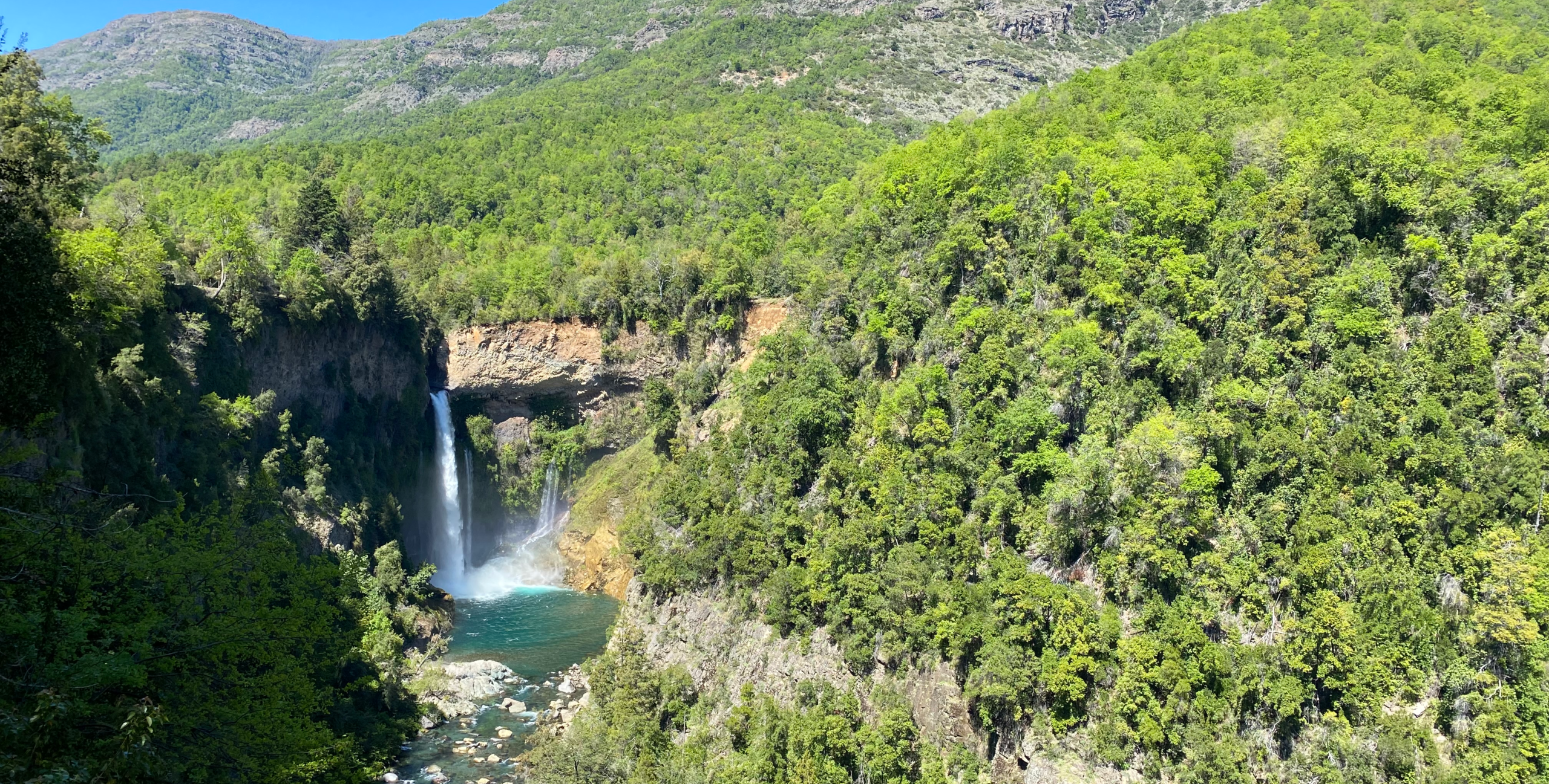 Read more about the article Waterfalls and Hikes in Central Chile- Parque Inglés and Radal 7 tazas
